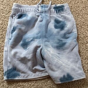 Gap Boys Blue & White Shorts Brand New Size Small (6-7)